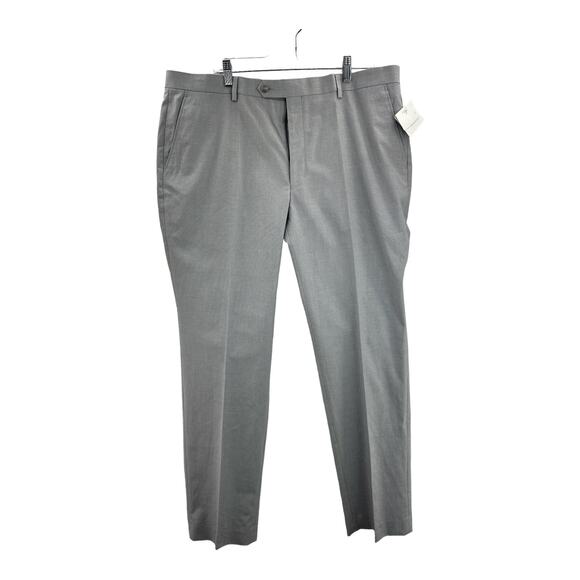 Tommy Hilfiger Mens Modern-Fit THFlex Stretch Light Grey Solid 40x32